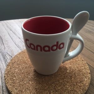Canada mug with a spoon